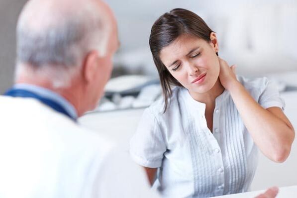 See a specialist in cervical spondylosis